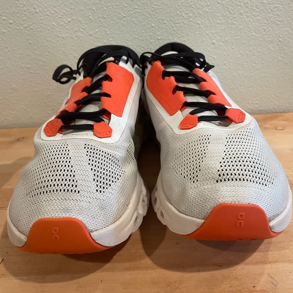 On Cloudstratus 3 Running Shoes White/Sand Mens Size 10.5 - Picture 9 of 10